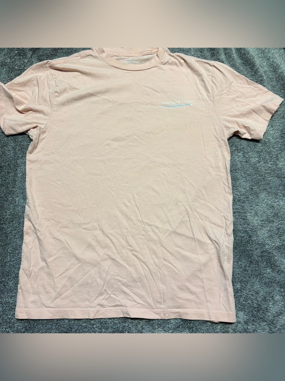Vineyard Vines tee